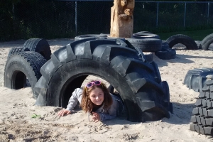 recycled_tire_playground_12